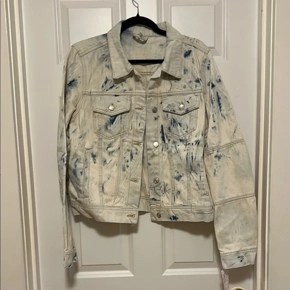 FREE PEOPLE Jone Tie Dye Blue Denim Jean Jacket NEW - Picture 2 of 5